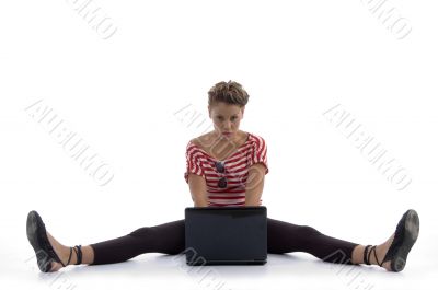 posing woman with laptop