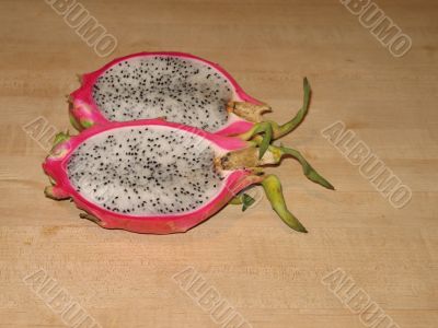 dragon fruit cut in half