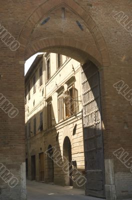 Buonconvento (Siena) - Entrance
