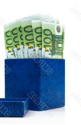 Dark blue box with euros