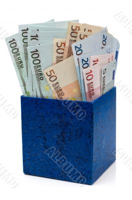 Dark blue box with euros