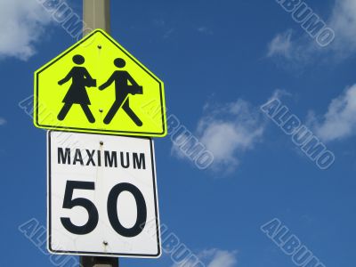 maximum 50, school zone
