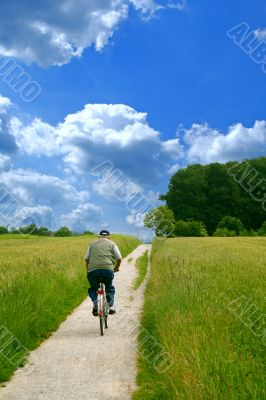 Senior cycling