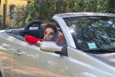 Woman in the cabriolet