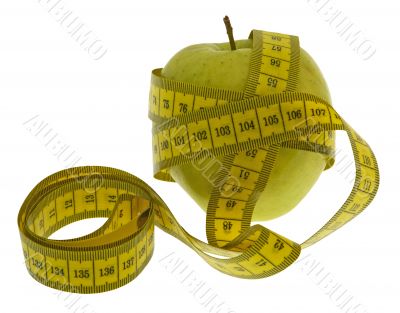 apple with measuring tape