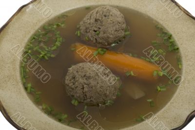 Soup with liver dumpling