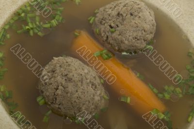 Soup with liver dumpling