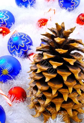 Pine Cone and Decorations