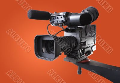 dv camcorder on crane