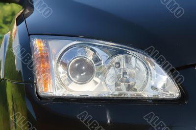 Car headlight