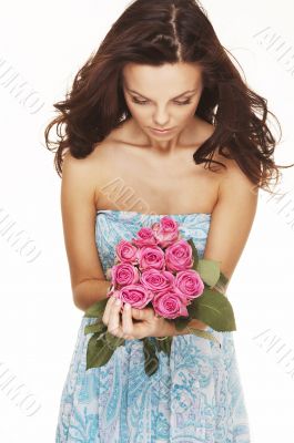 brunette with pink roses