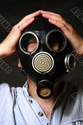 Gas mask