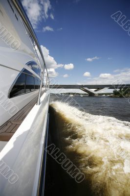Yacht