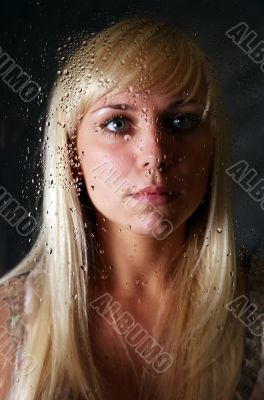 Wet glass