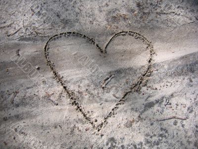 heart on the sand