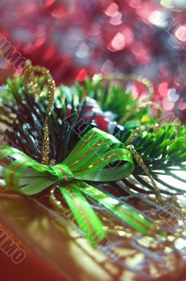Holiday bow