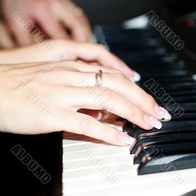 play on piano