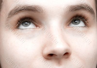 Eyes looking up