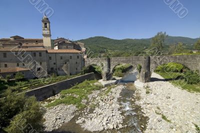 Villafranca in Lunigiana (Tuscany) - Town and bridge