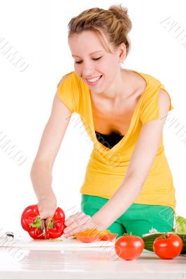 Cut the paprika