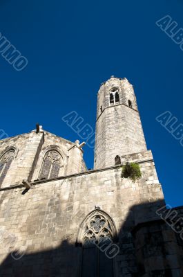 tower of barcelona cathedral