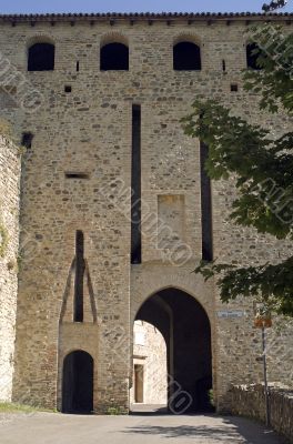Castle of Torrechiara, entrance