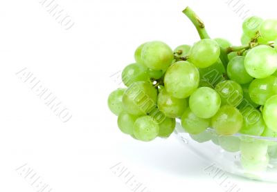 green grapes in bowl