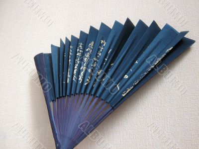 Blue fan