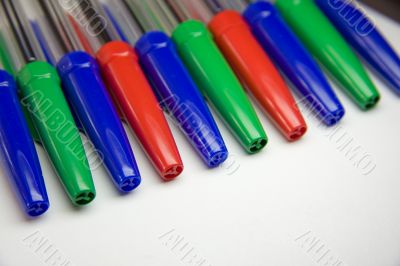 Colour handles