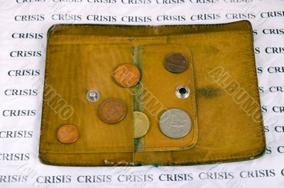 Crisis, old wallet and coins