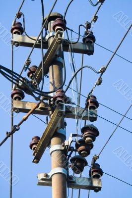 Current mast