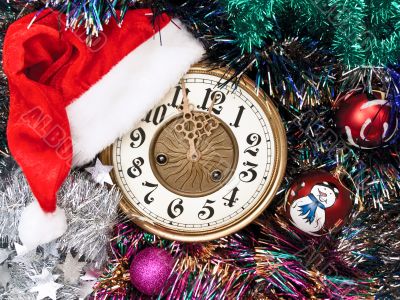 new year clock in red hat