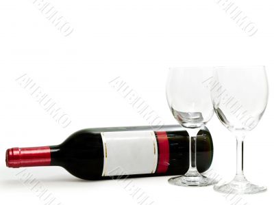  red wine with wineglasses