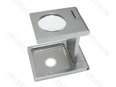 enlarging lens