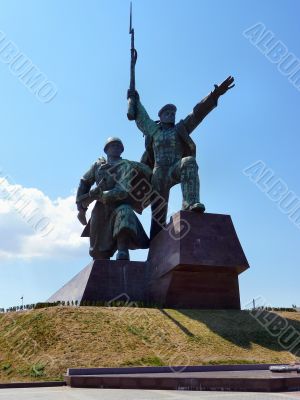 Monument to war
