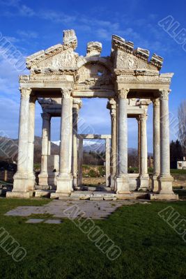 Gate