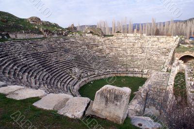 Olf theatre