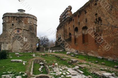 Kizil Avlu