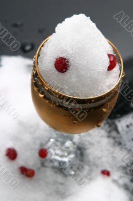 glass with snow