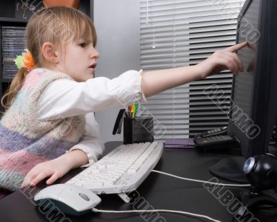 little girl and computer