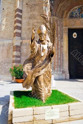 The statue of Pope