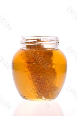 fresh honey with honeycomb