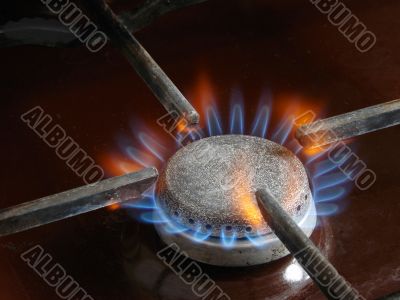 burning gas ring