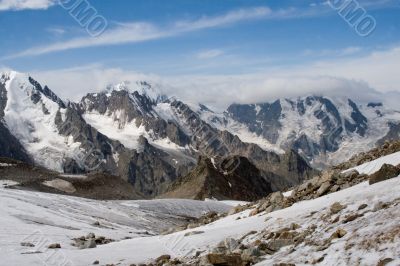 The picturesque mountain view