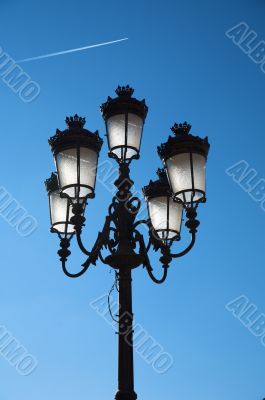 black street lamppost
