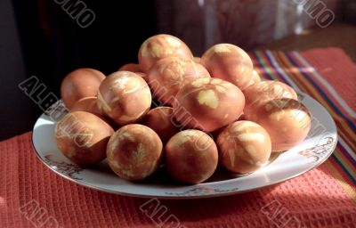 White plate with pasch-eggs