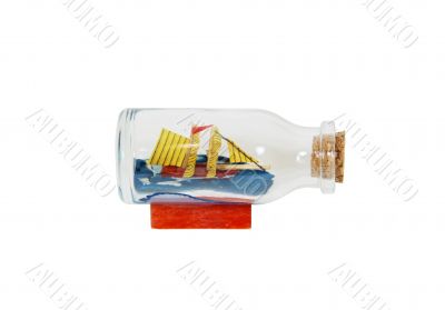 Ship in a bottle