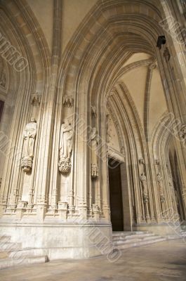 vitoria cathedral portico