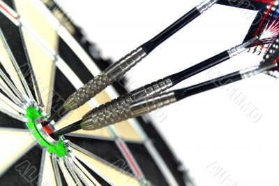 darts and target