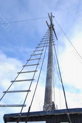 Mast and Rope Ladder